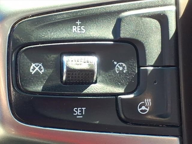 Certified 2019 Chevrolet Silverado 1500 LTZ w/ LTZ Plus Package image 18