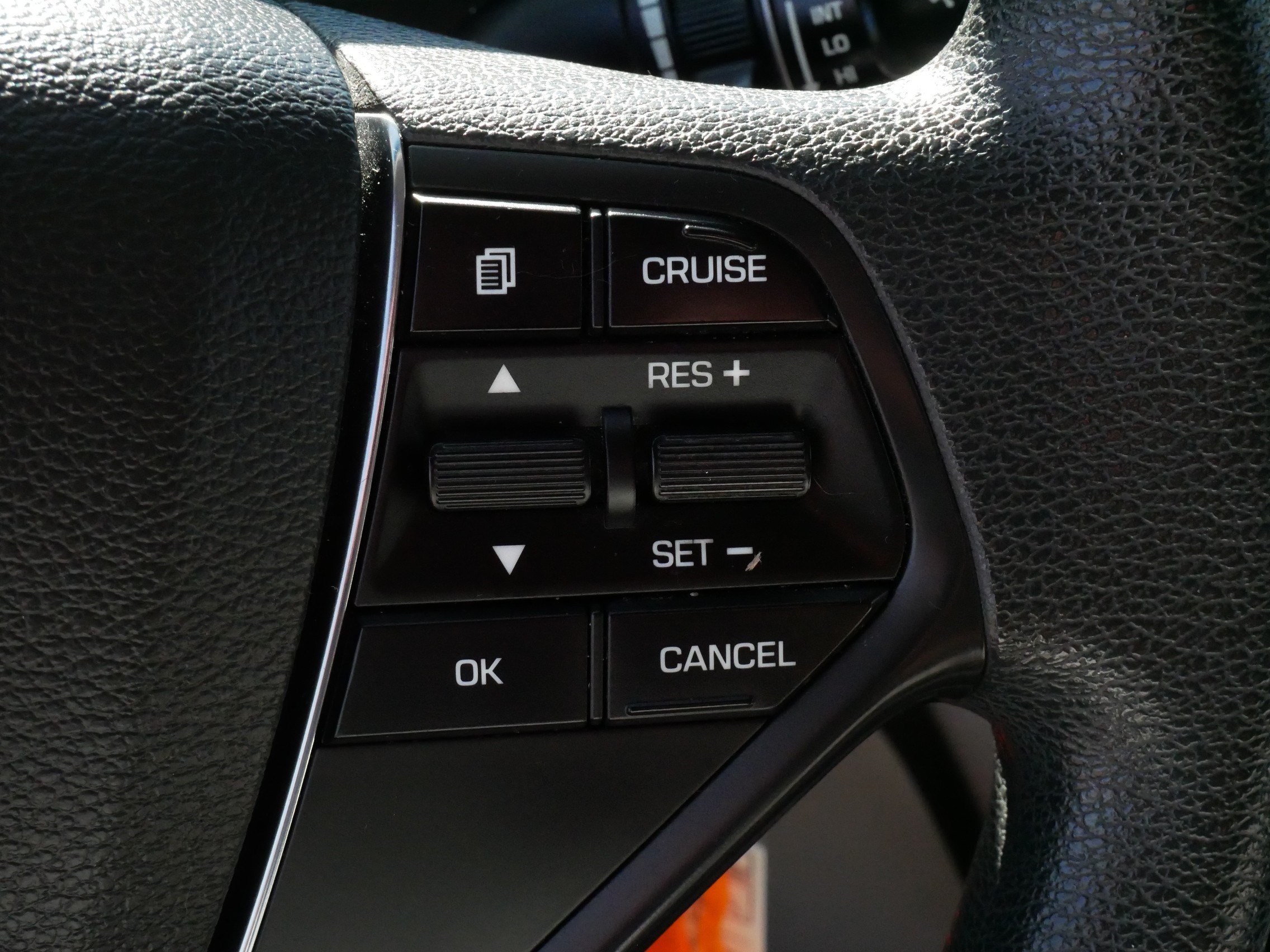 Used 2016 Hyundai Sonata SE FWD image 26