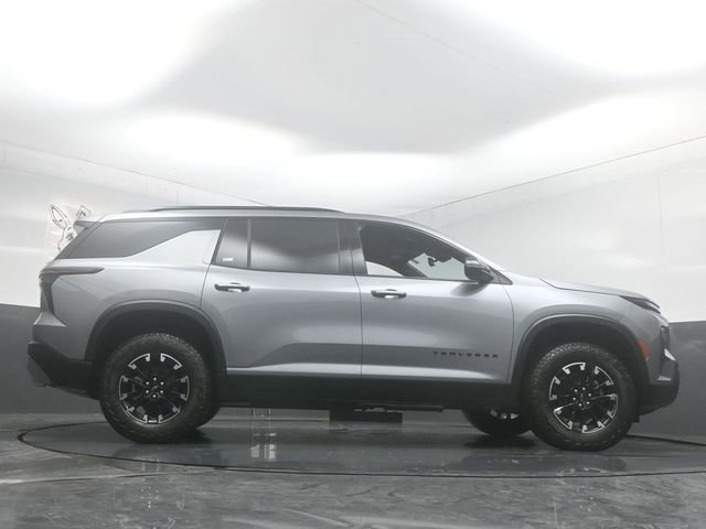 New 2026 Chevrolet Traverse Z71 w/ Driver Confidence Package AWD/4WD image 32