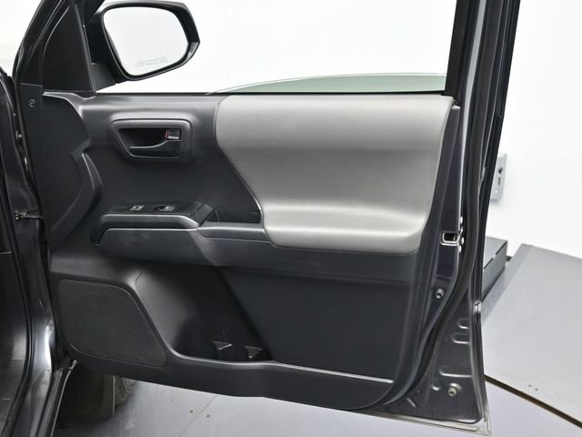 Used 2023 Toyota Tacoma SR image 29