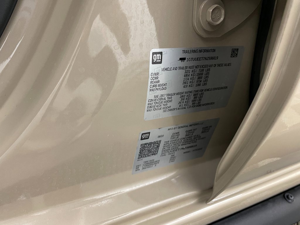 Used 2022 GMC Sierra 1500 AT4 w/ AT4 Premium Package image 38