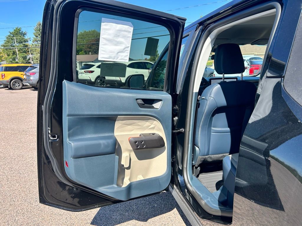New 2025 Ford Maverick Lariat AWD/4WD image 12