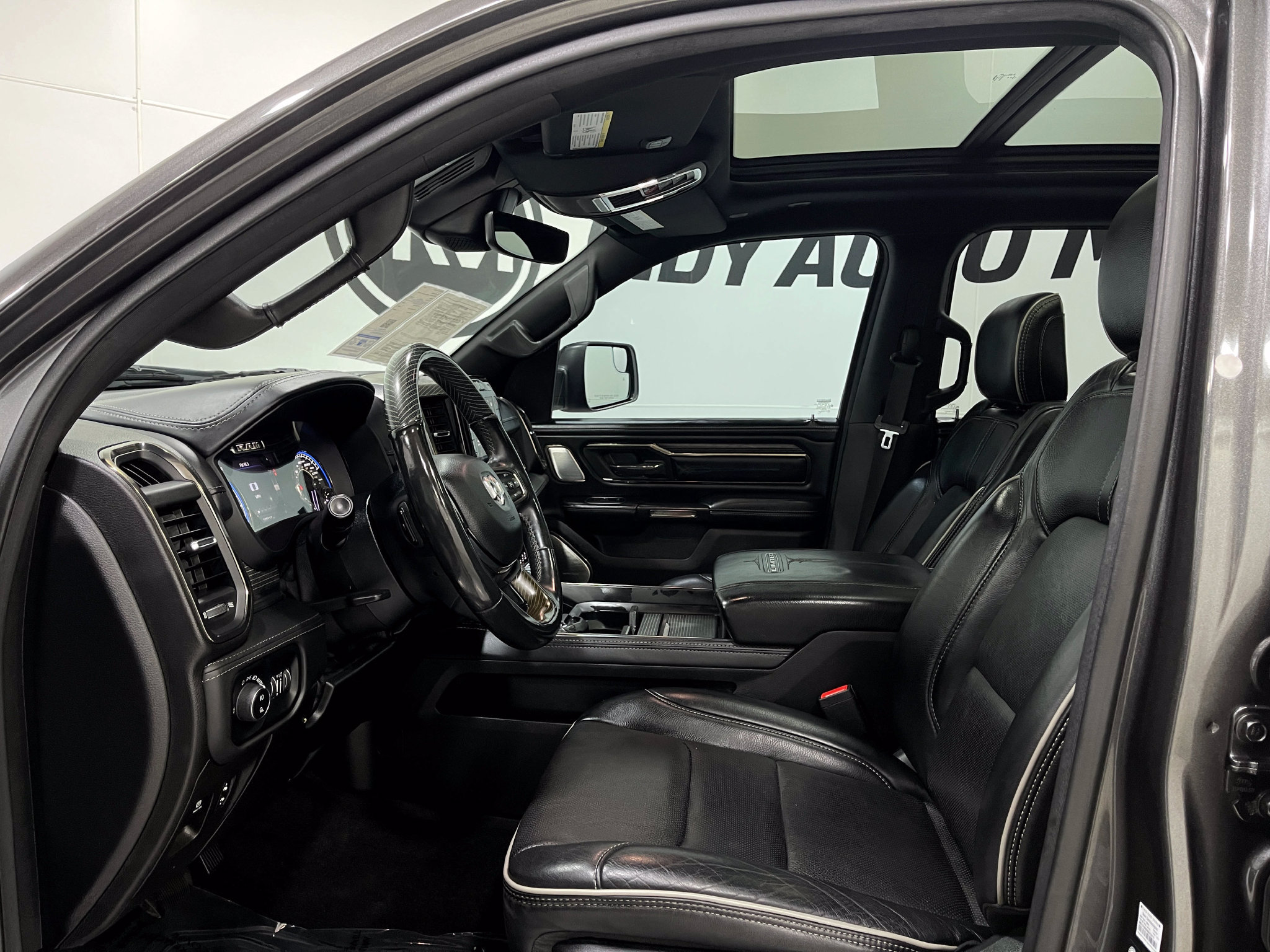 Used 2021 RAM 1500 Limited w/ Night Edition AWD/4WD image 13