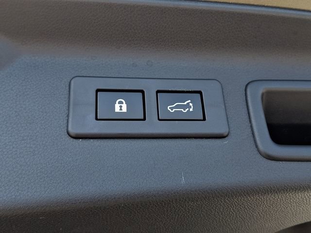 Used 2025 Subaru Forester Premium image 30