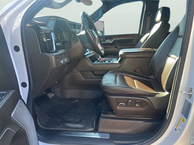 Used 2024 GMC Sierra 3500 Denali w/ Denali Reserve Package AWD/4WD image 16