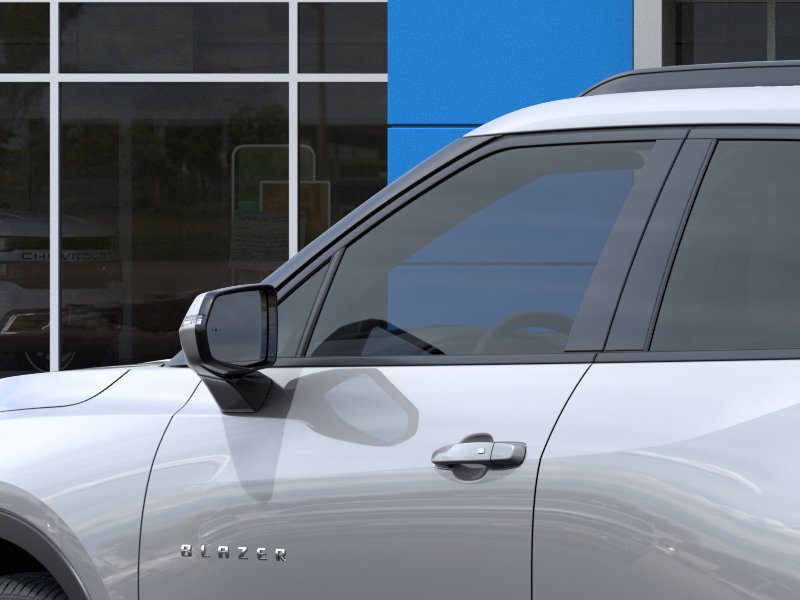 New 2026 Chevrolet Blazer LT AWD/4WD image 12