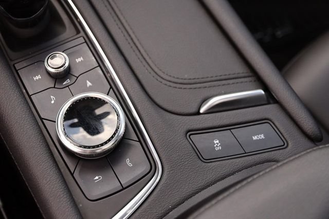 Used 2023 Cadillac XT5 Premium Luxury FWD image 21