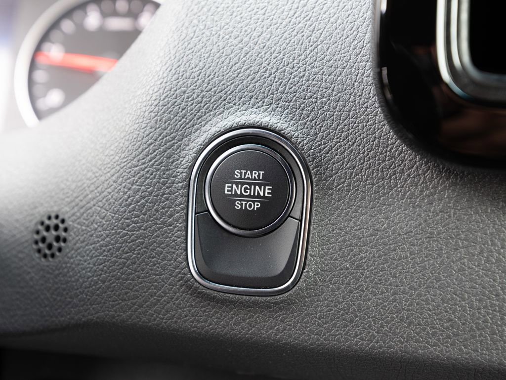 Used 2025 Mercedes-Benz Sprinter 2500 image 15