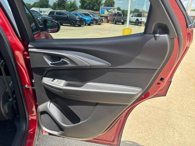 Used 2026 Chevrolet TrailBlazer LT w/ Driver Confidence Package FWD image 23