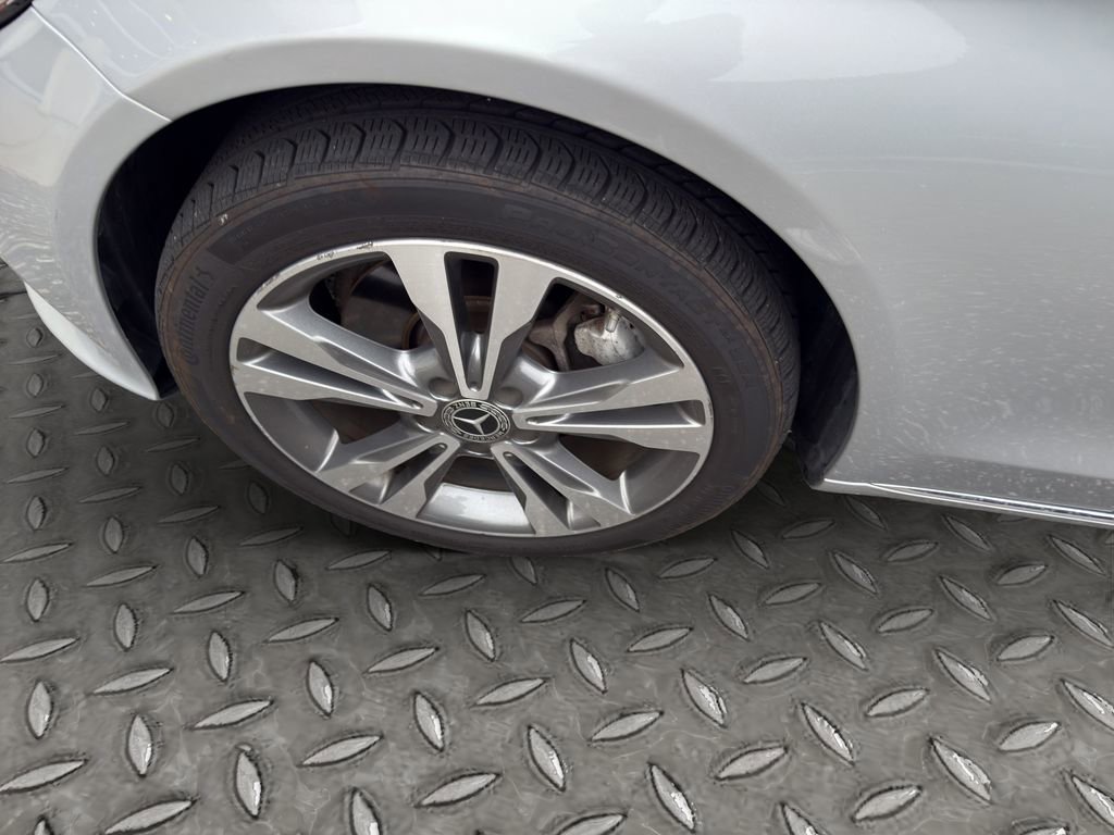 Used 2021 Mercedes-Benz C 300 4MATIC Sedan image 22