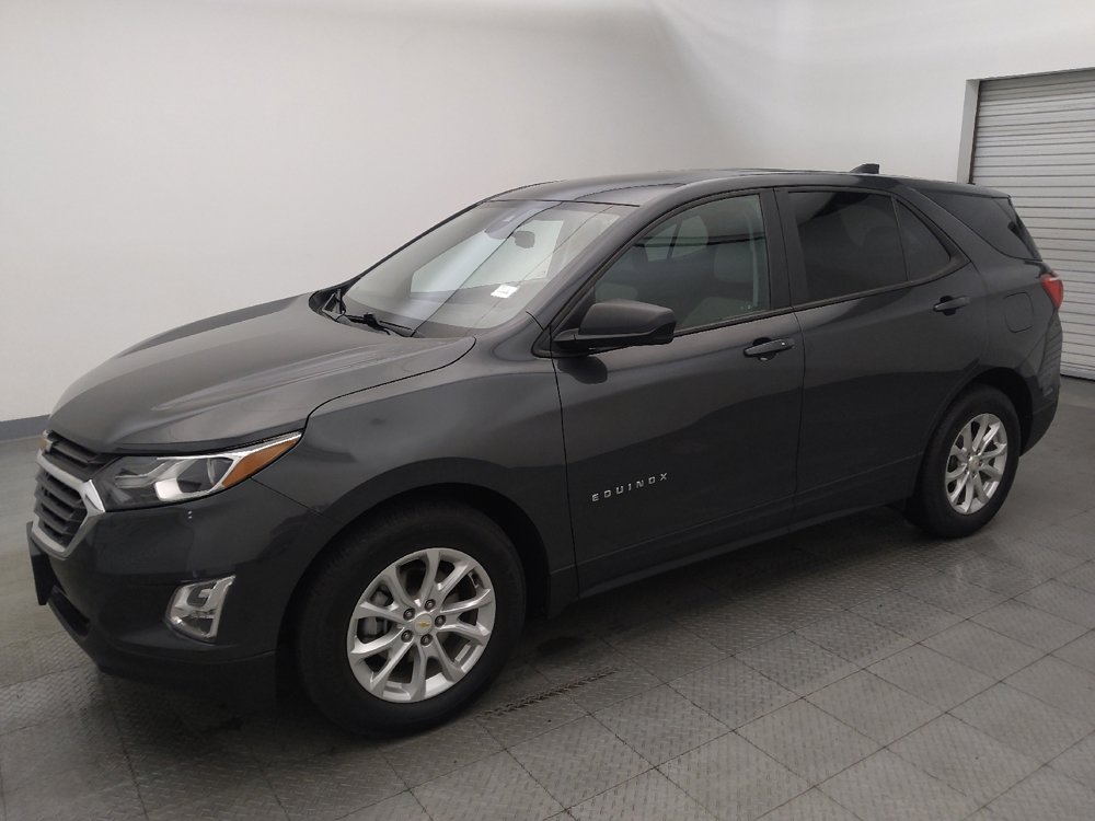 Used 2021 Chevrolet Equinox LS w/ LS Convenience Package FWD image 2