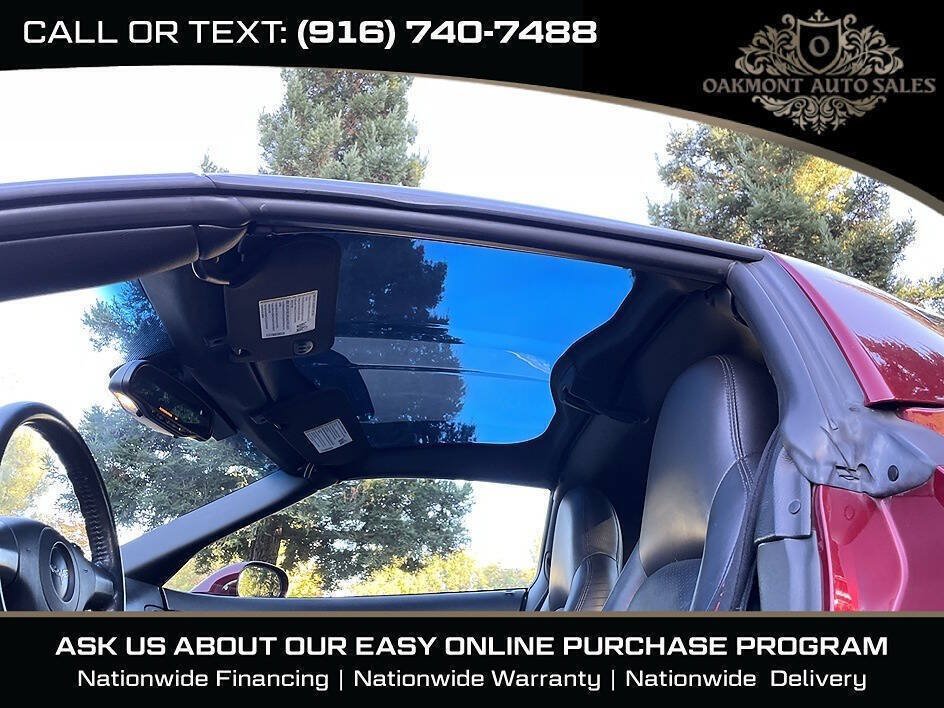 Used 2006 Chevrolet Corvette Coupe w/ Preferred Equipment Group RWD image 24