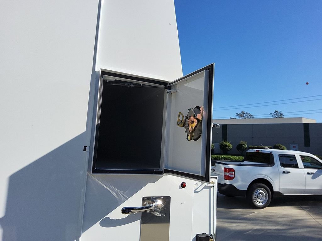 New 2026 Ford E-350 and Econoline 350 Super Duty w/ Power Equipment Group RWD image 30