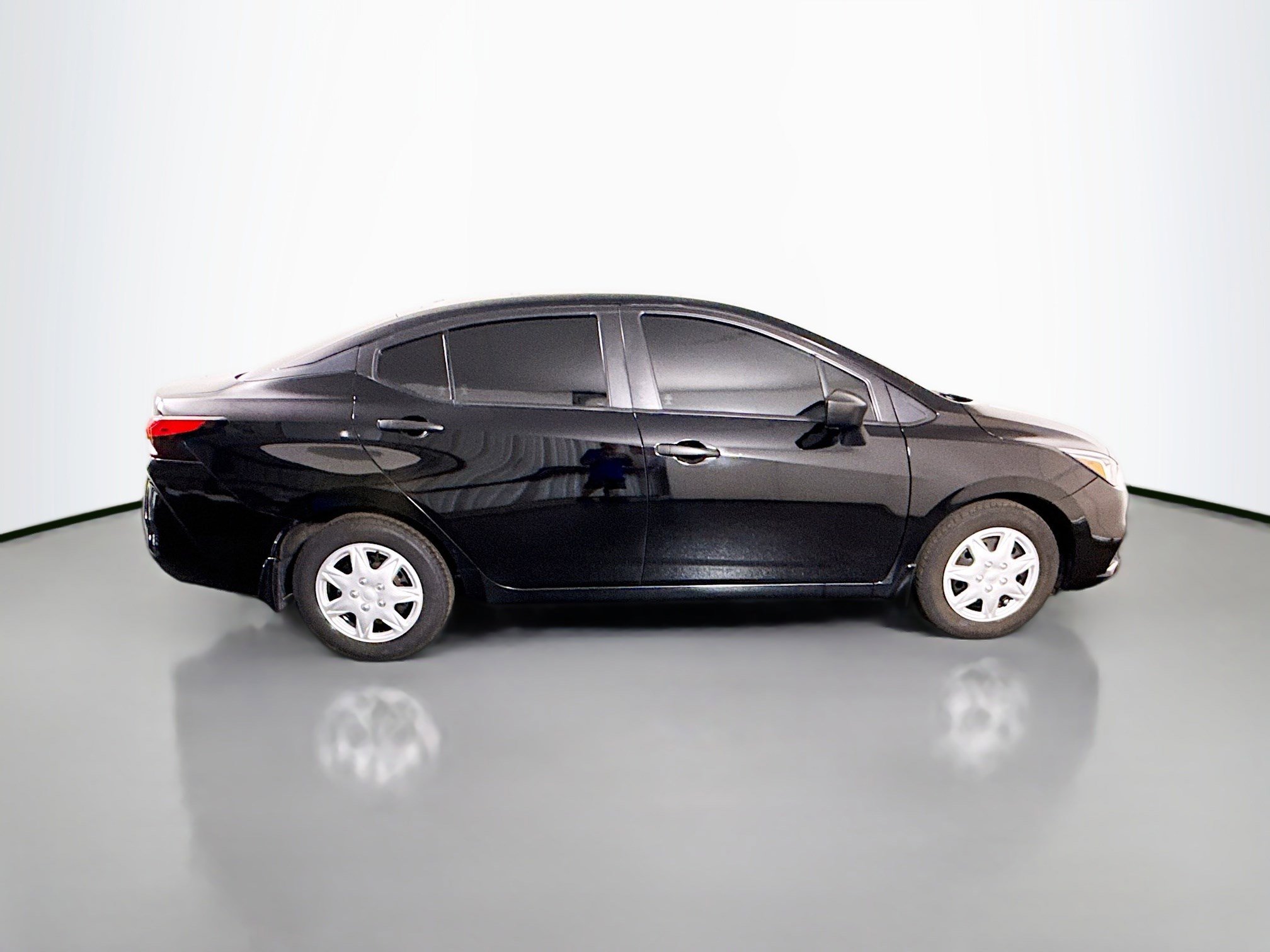 Used 2021 Nissan Versa S FWD image 11