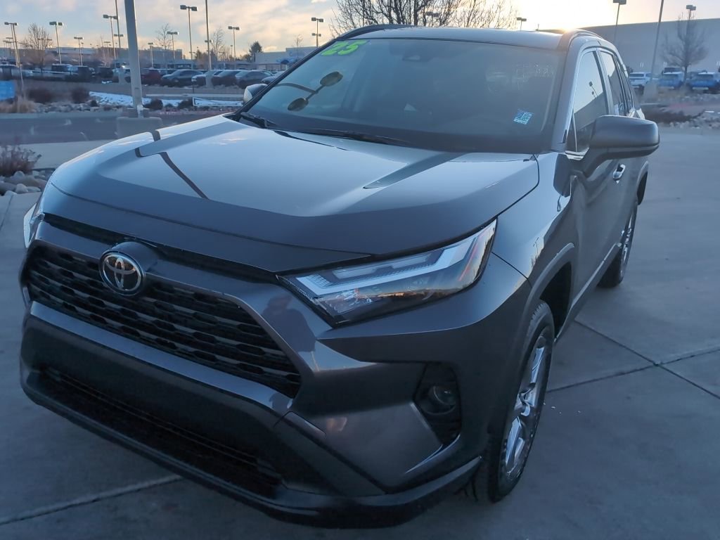Used 2025 Toyota RAV4 LE image 3
