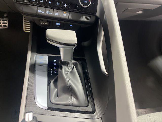 New 2026 Hyundai Elantra Sport image 17