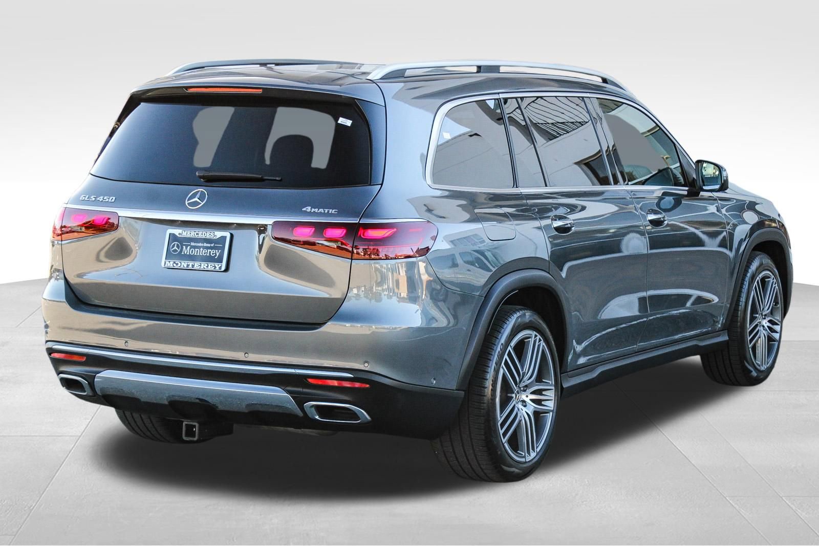 Certified 2024 Mercedes-Benz GLS 450 4MATIC image 10