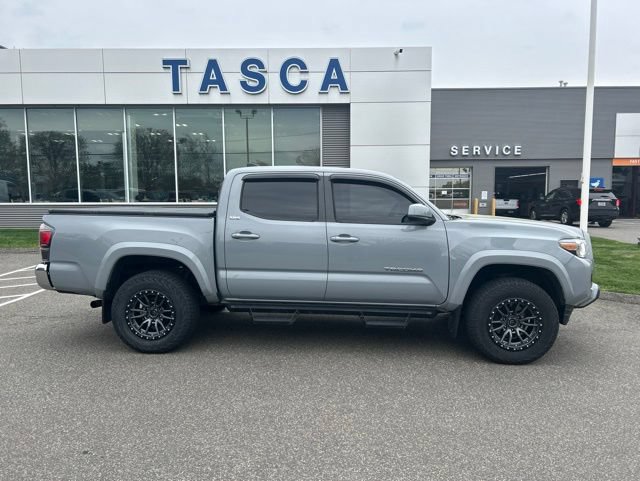 Used 2019 Toyota Tacoma SR5 AWD/4WD image 11