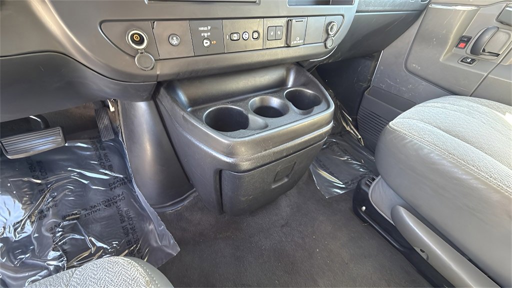 Used 2019 Chevrolet Express 3500 LT w/ LT Preferred Equipment Group image 22