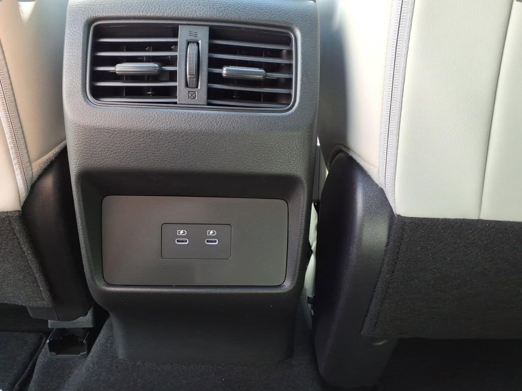New 2026 Nissan Rogue SV FWD image 13