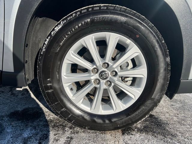 Used 2025 Toyota Grand Highlander XLE image 42