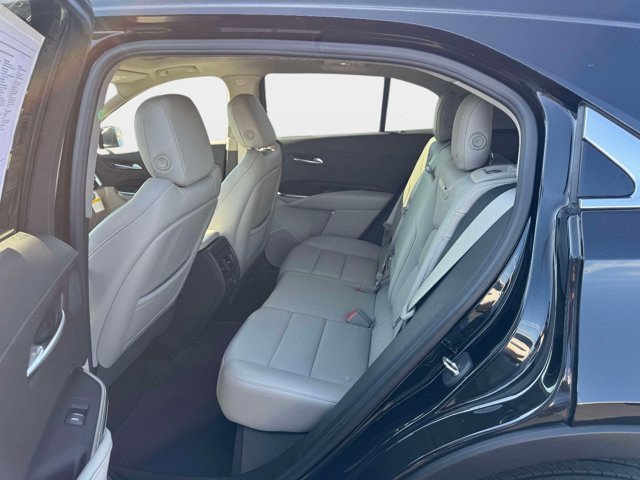 Certified 2023 Cadillac XT4 Premium Luxury w/ LPO, ONYX Package AWD/4WD image 22