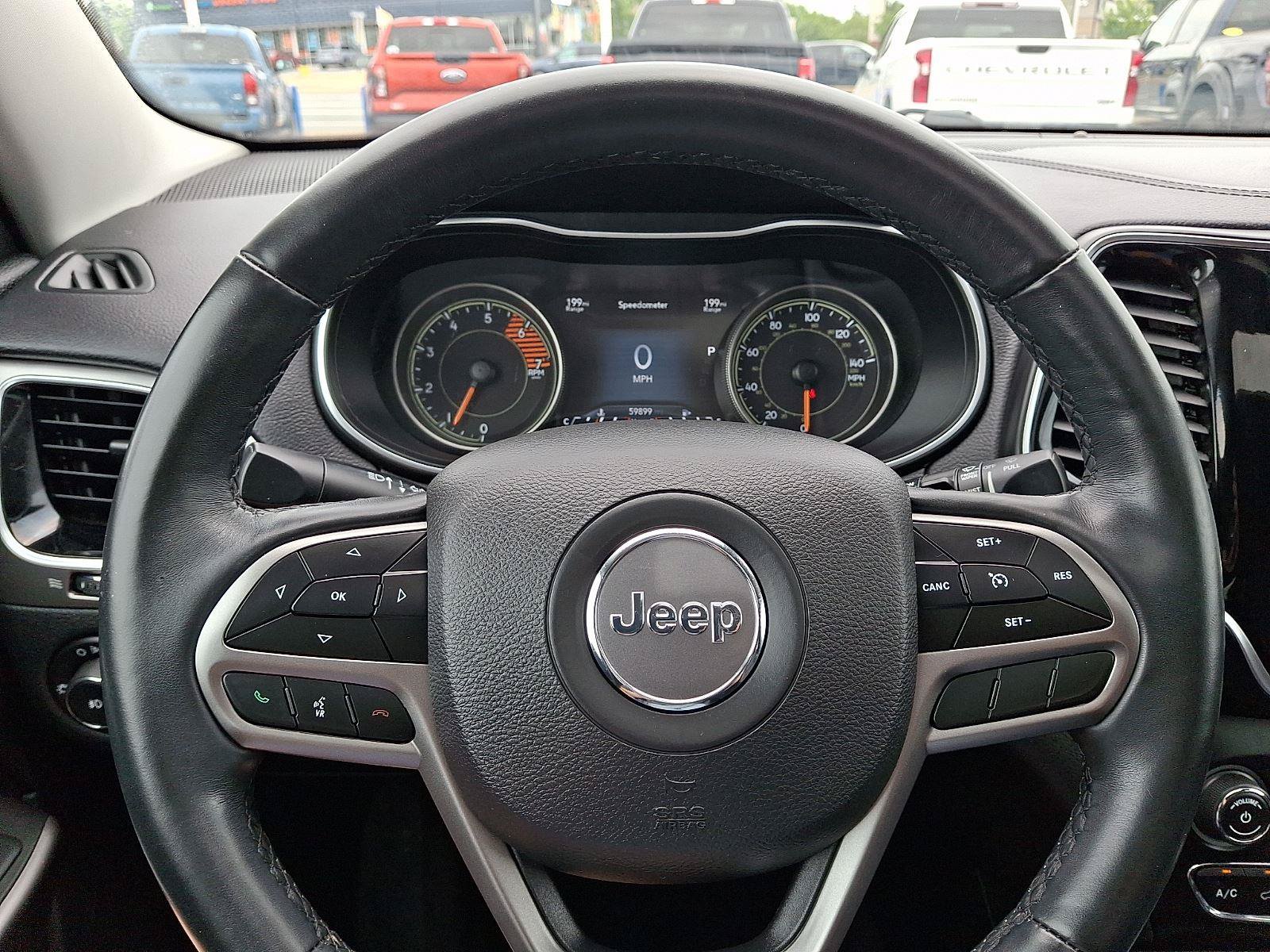 Used 2019 Jeep Cherokee Limited AWD/4WD image 19