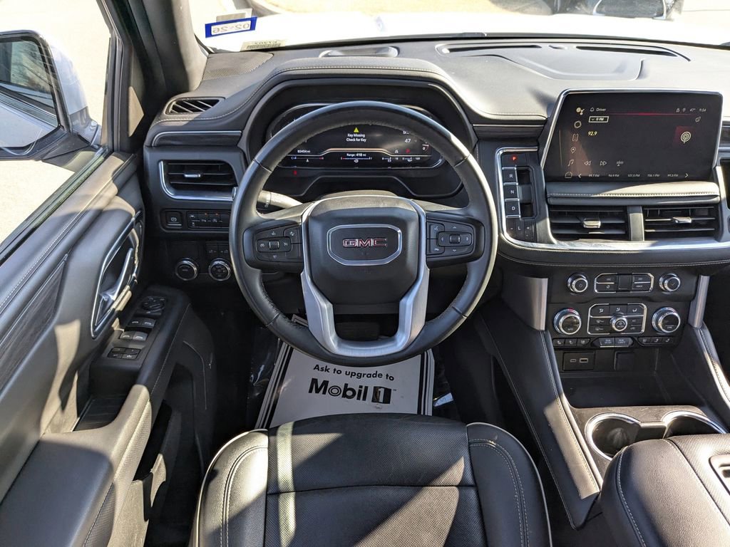 Used 2024 GMC Yukon XL SLT RWD image 14
