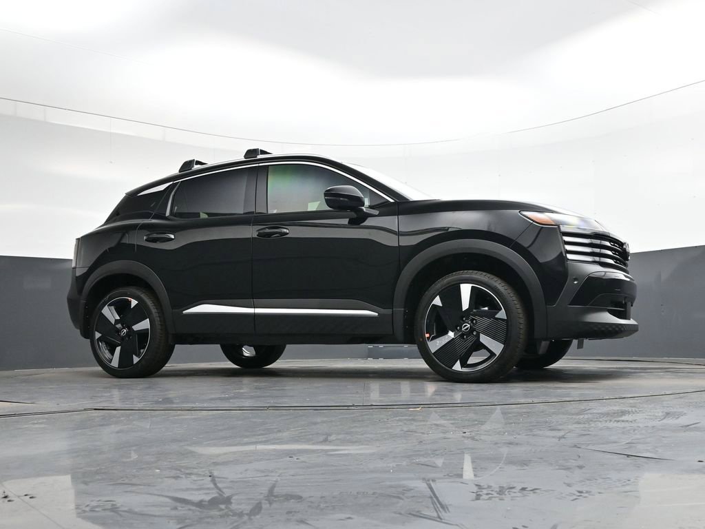 Certified 2026 Nissan Kicks SR w/ Cold Weather Package FWD image 37