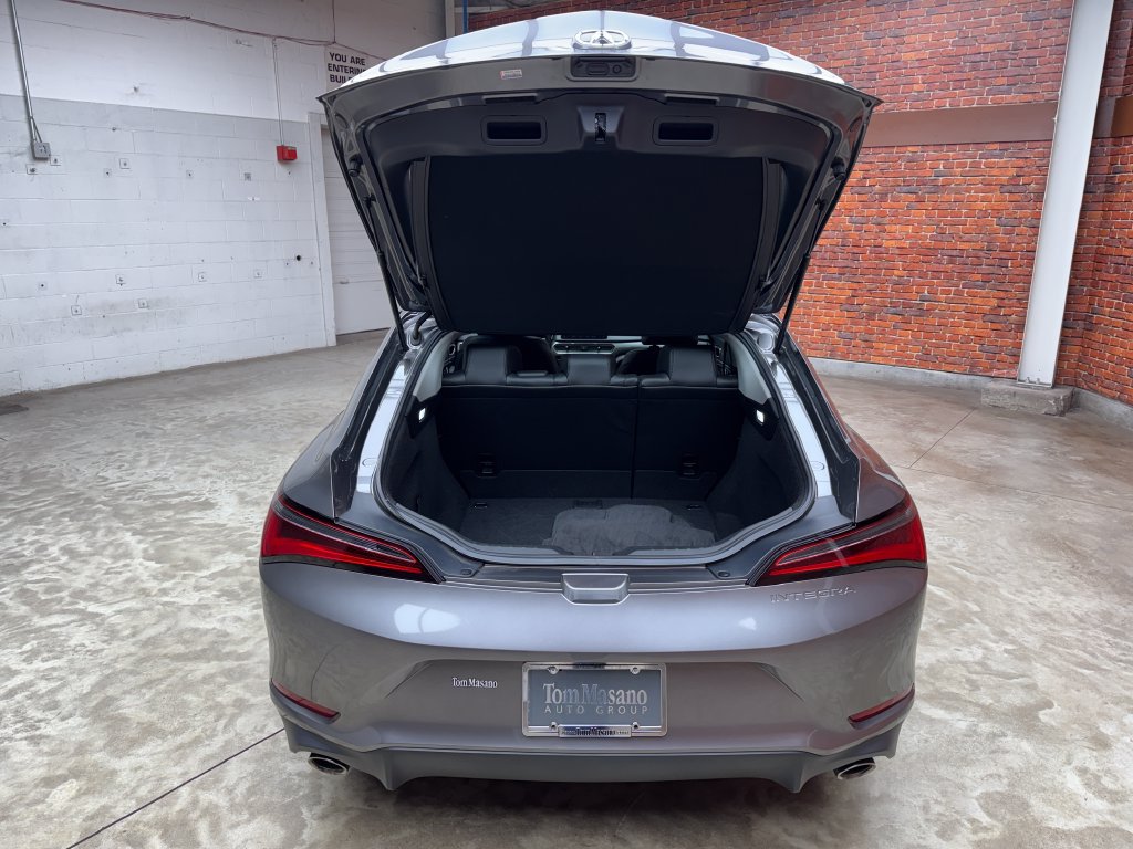 Used 2025 Acura Integra FWD image 26