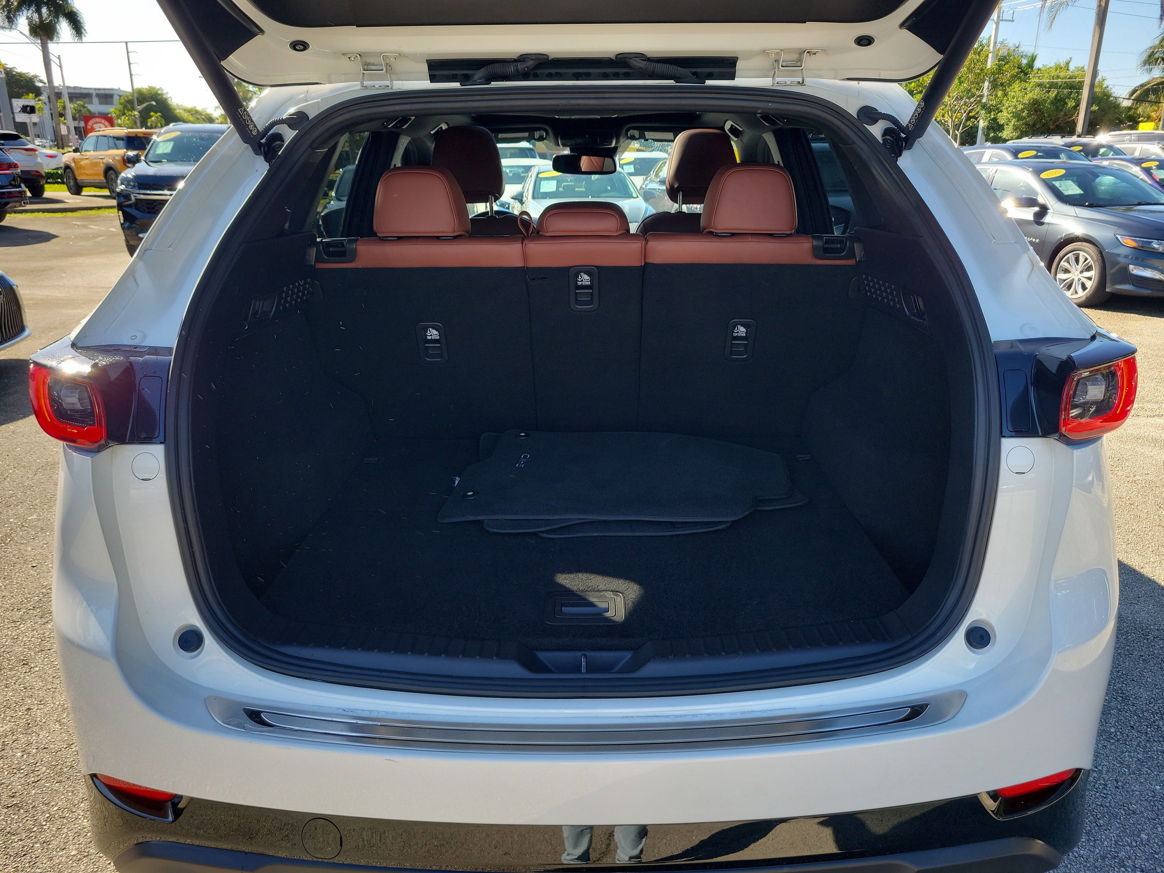 Certified 2024 MAZDA CX-5 Carbon Edition image 5