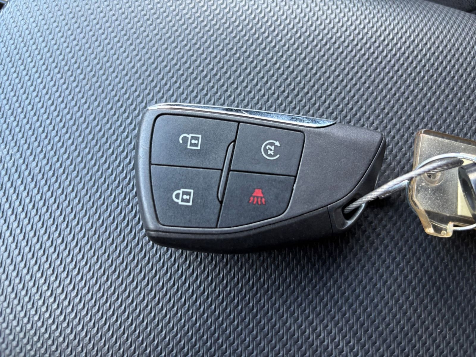 Used 2025 Chevrolet Equinox LT AWD/4WD image 22