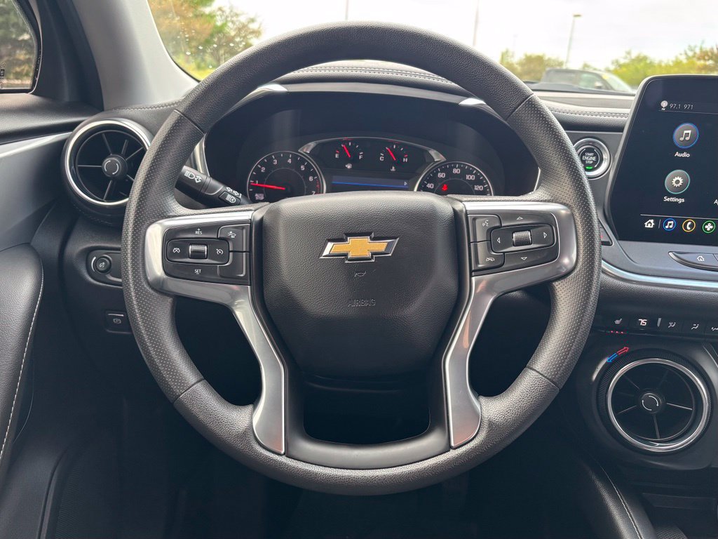 Used 2024 Chevrolet Blazer LT w/ Convenience Package FWD image 25