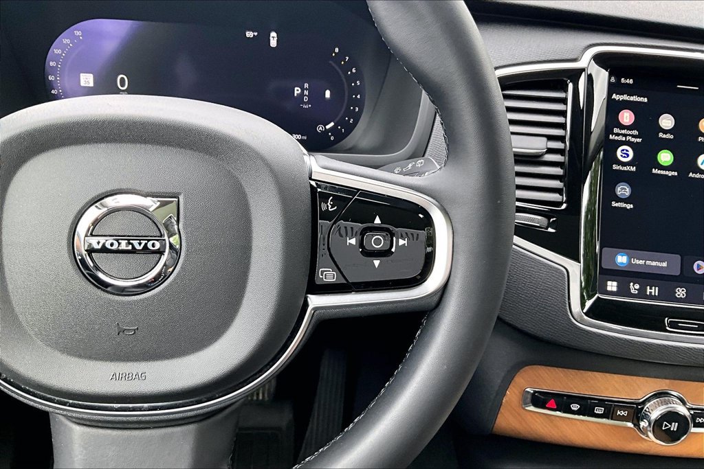 Used 2024 Volvo XC90 B5 Plus AWD/4WD image 13