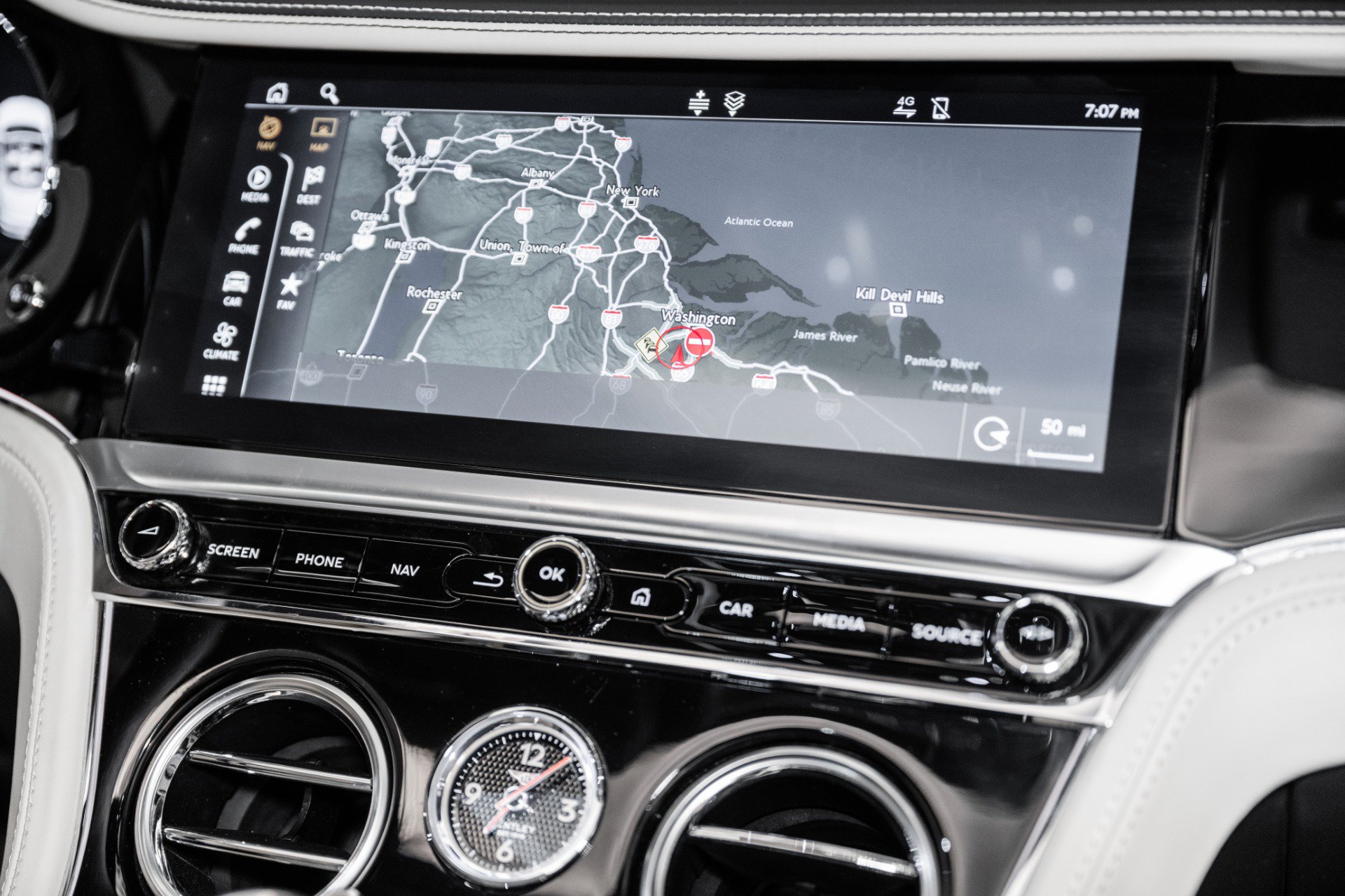 Certified 2020 Bentley Continental GT V8 AWD/4WD image 31