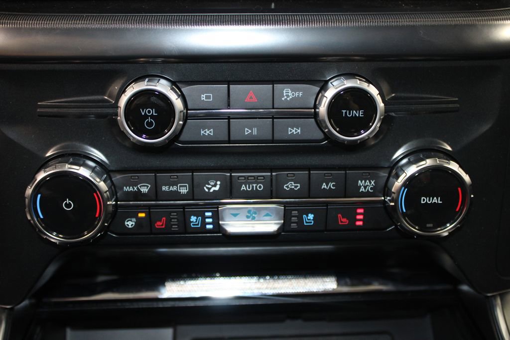 New 2025 Ford F150 Platinum w/ Equipment Group 702A High image 49