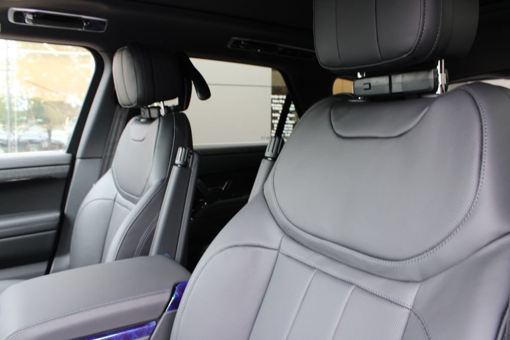 New 2027 Land Rover Range Rover Sport Dynamic SE Plug-In Hybrid AWD/4WD image 7