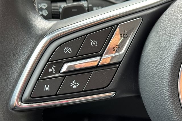 Used 2024 Buick Envision Preferred AWD/4WD image 35