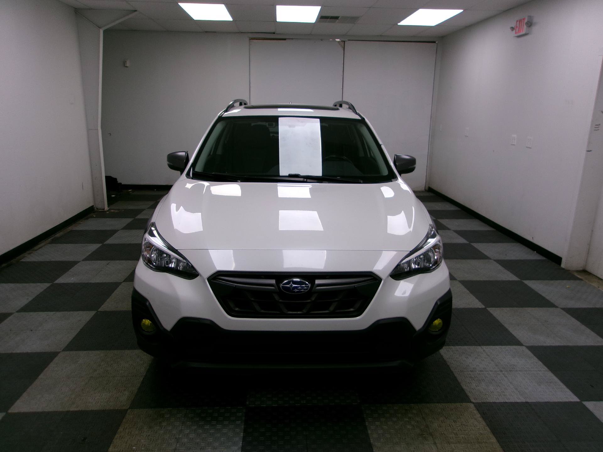 Used 2021 Subaru Crosstrek 2.5i Sport w/ Moonroof Package AWD/4WD image 16