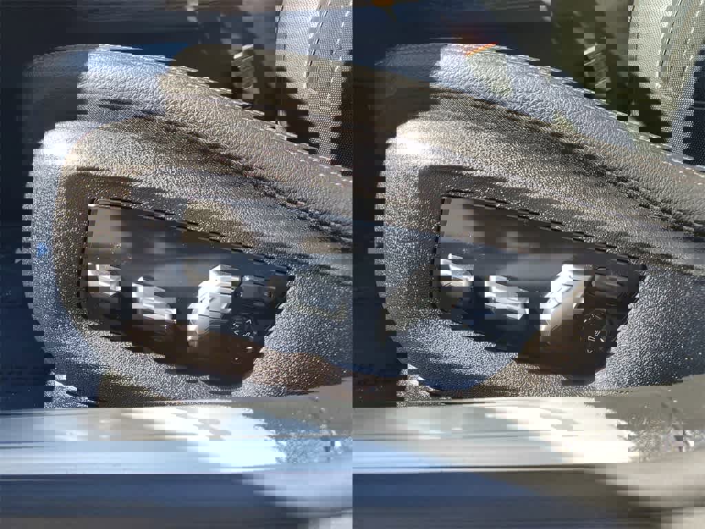 Used 2019 BMW 740i w/ Executive Package image 19