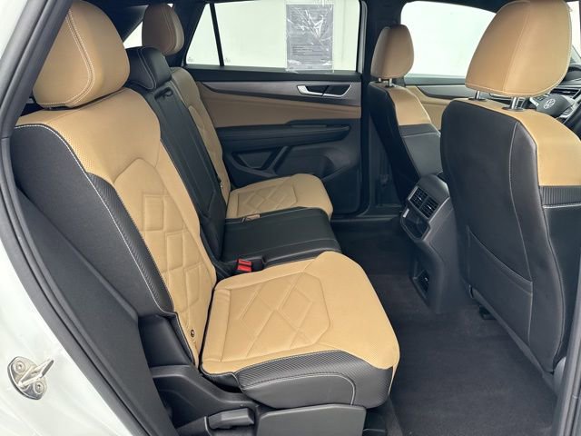 Used 2024 Volkswagen Atlas Cross Sport SE image 23