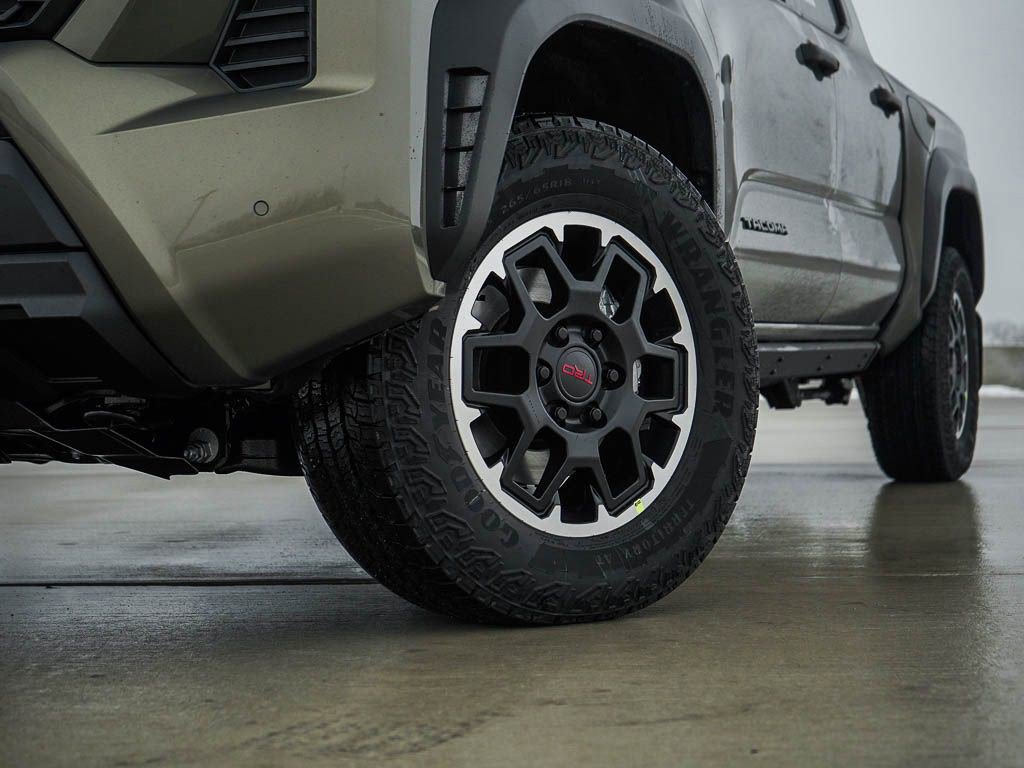 New 2026 Toyota Tacoma TRD Off-Road image 6