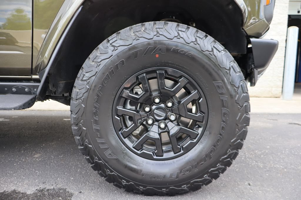 Used 2025 Ford Bronco Raptor w/ Interior Carbon Fiber Pack AWD/4WD image 12