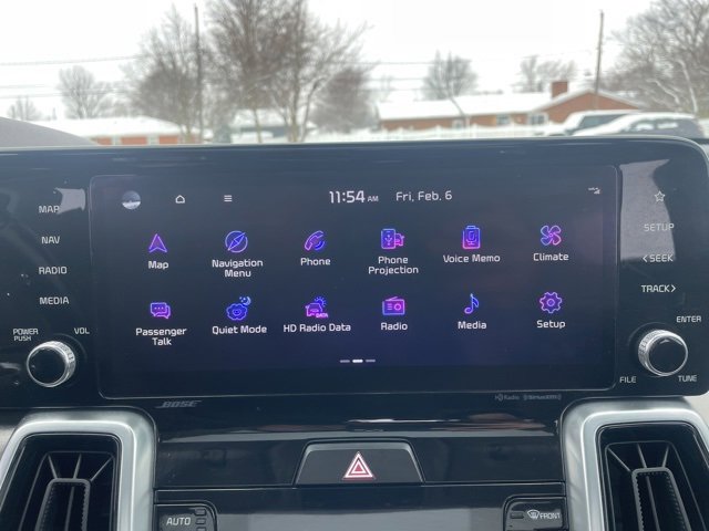 Used 2021 Kia Sorento SX image 4