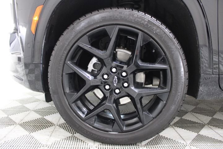 Used 2024 Chevrolet Traverse RS w/ LPO, Floor Liner Package image 48
