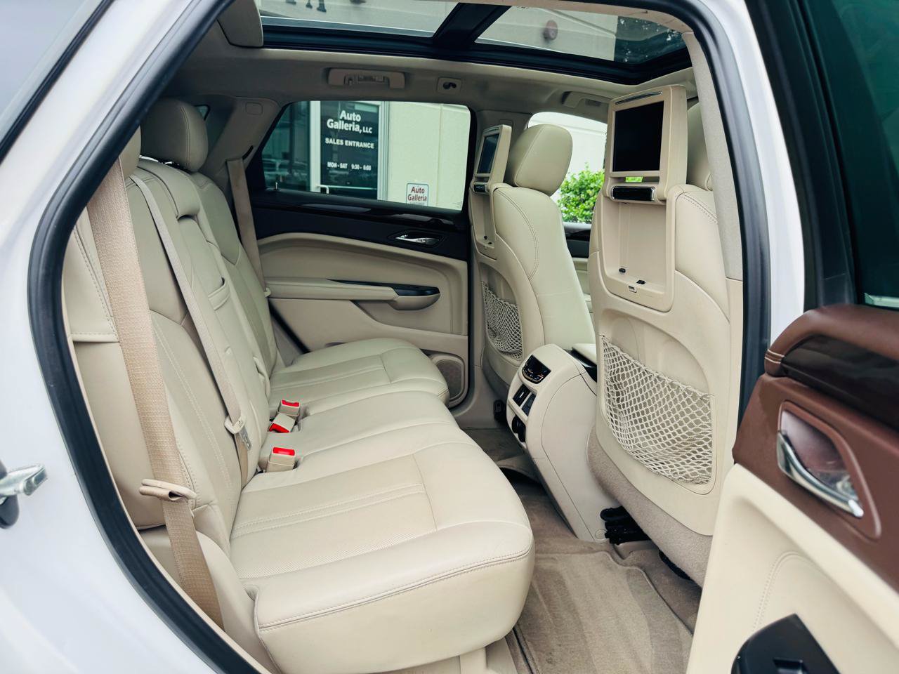 Used 2013 Cadillac SRX Premium AWD/4WD image 38