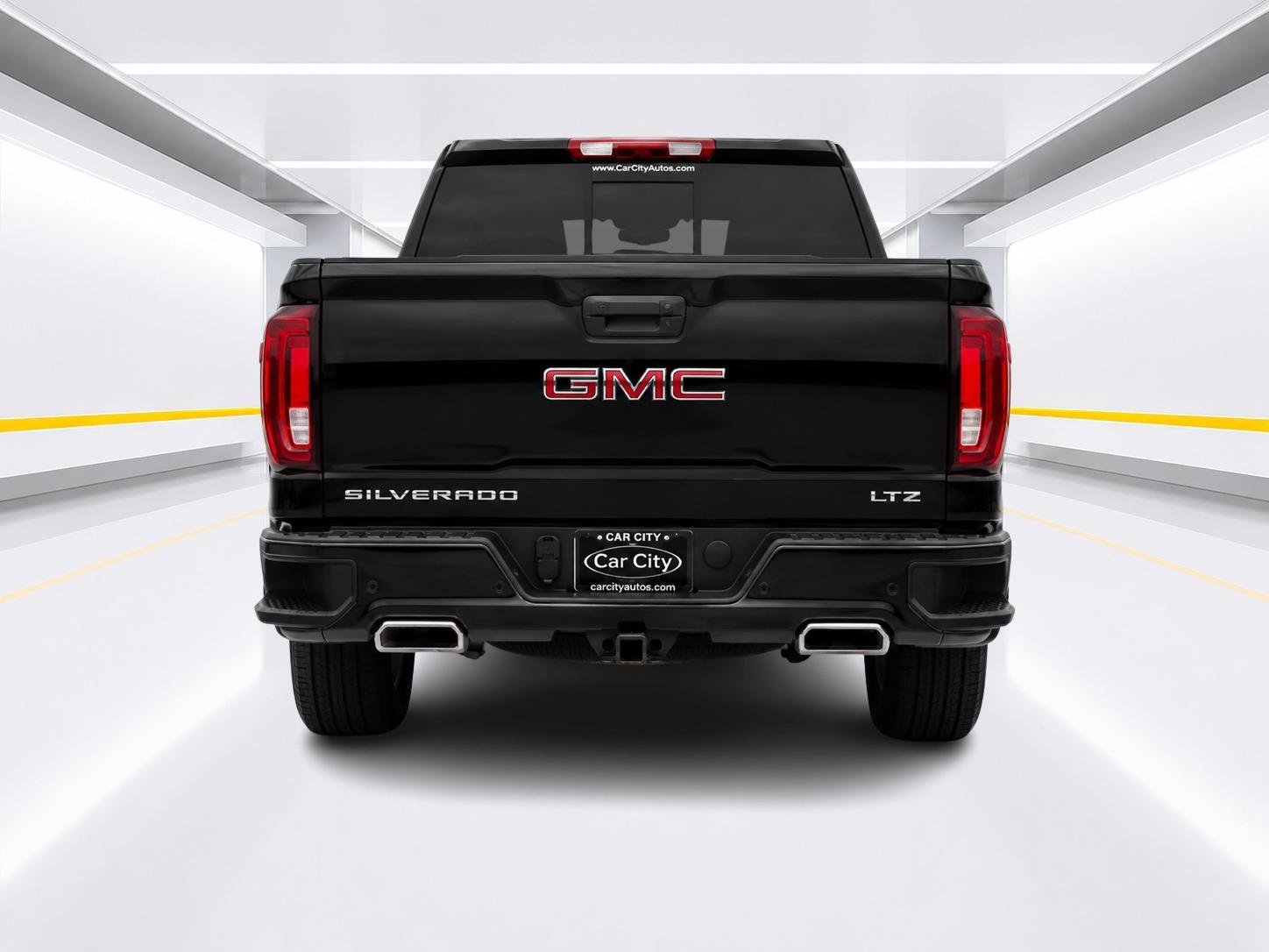 Used 2015 GMC Sierra 1500 Denali w/ Driver Alert Package AWD/4WD image 4