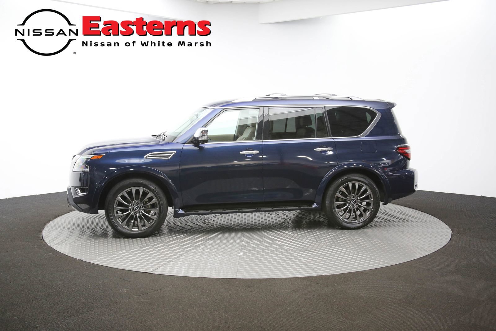 Used 2023 Nissan Armada Platinum w/ Captain's Chairs Package image 62