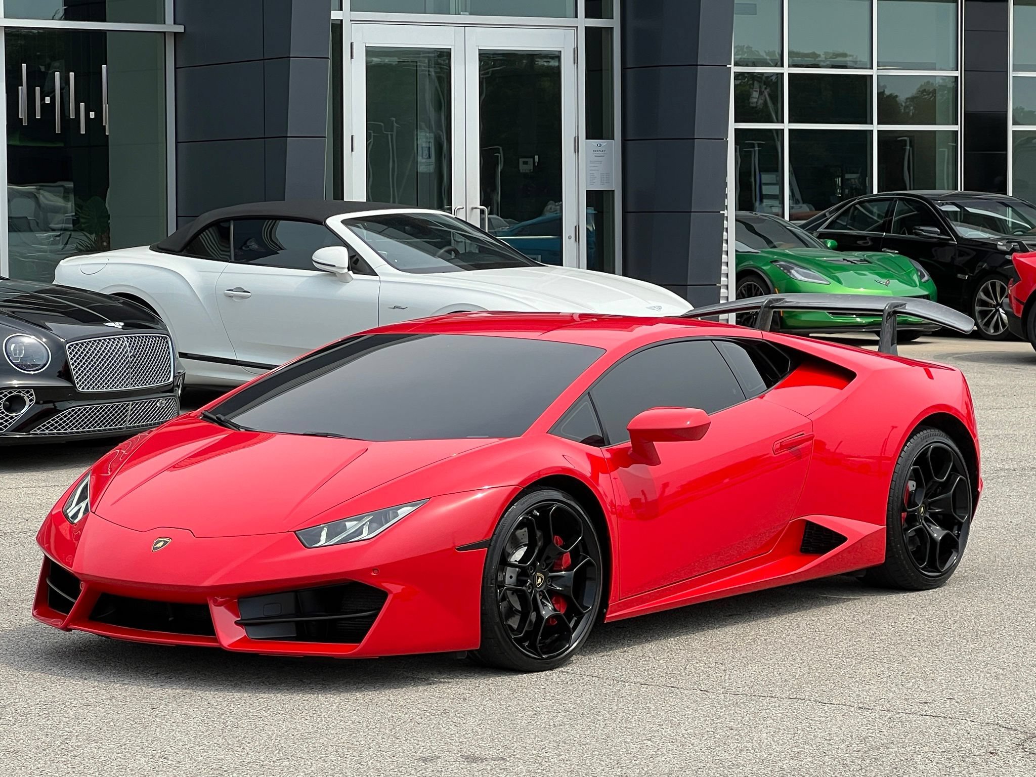 Used 2016 Lamborghini Huracan LP 580-2 RWD image 7