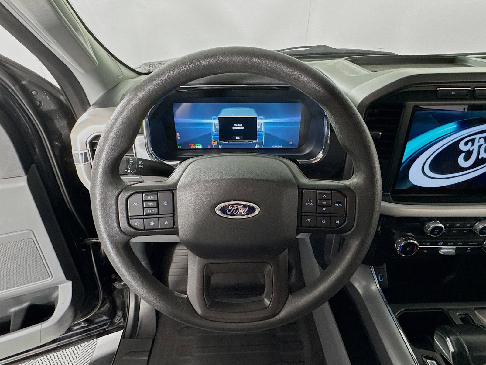 Used 2022 Ford F150 Lightning Pro w/ Max Trailer Tow Package image 13